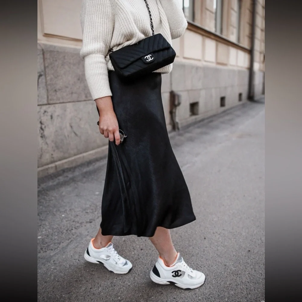 Chanel pink white sneakers size 6.5 - Picture 3 of 14